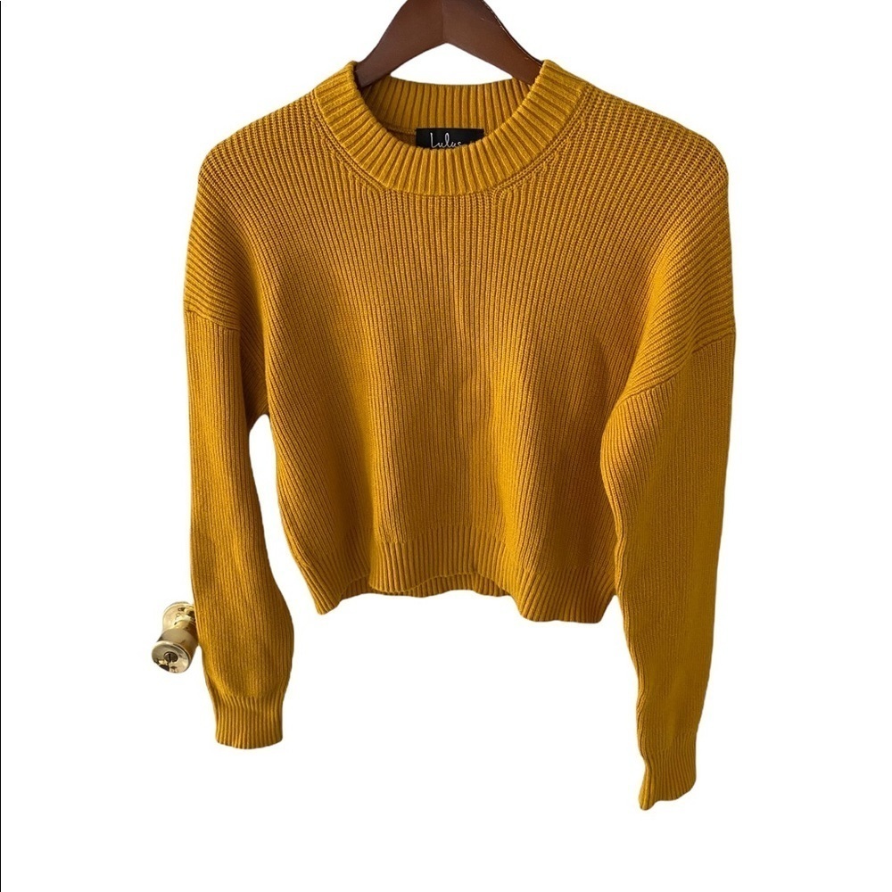𝅺NWOT Lulus Large mustard yellow cropped sweater